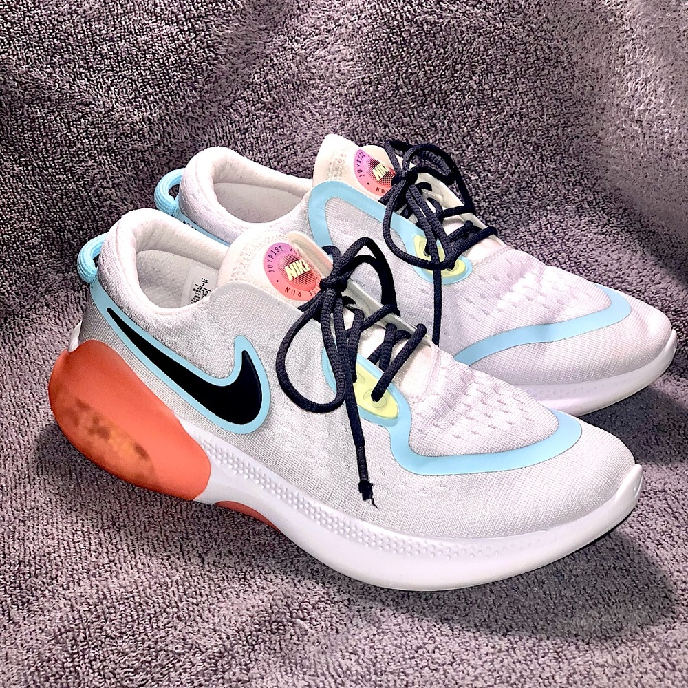 Nike Women’s Joyride Dual Running shoes sz 7